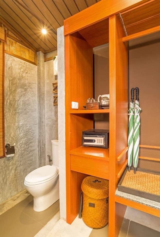 Suite with Garden View