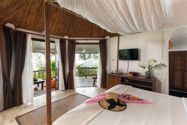 Jungle Lodge