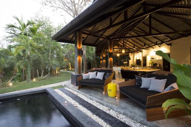 Private Villa 6 Bedrooms