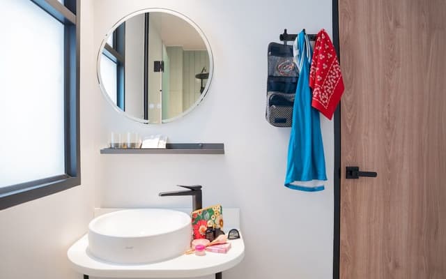 The Triplex - Deluxe Triple Room