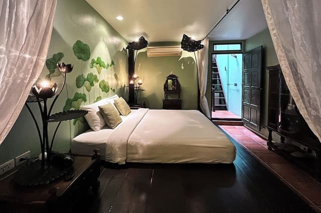 Family Suite, 2 Bedrooms, Bathtub