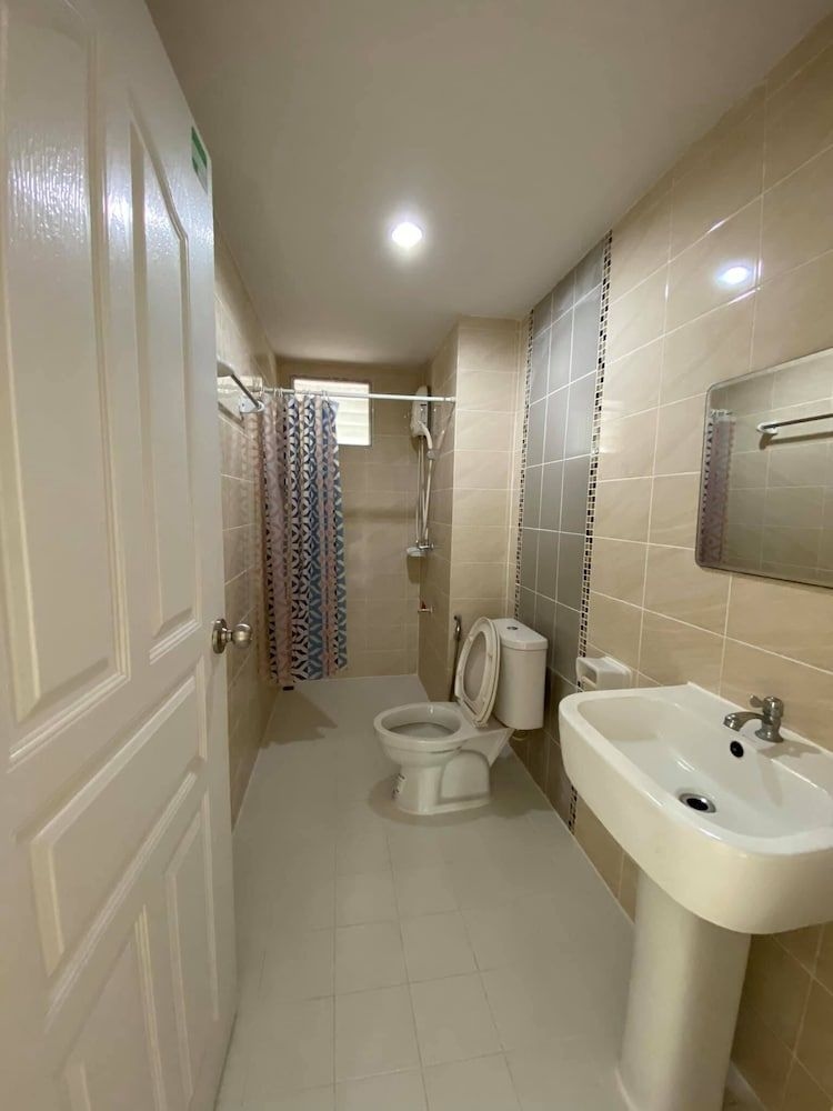 Warisa Apartment3