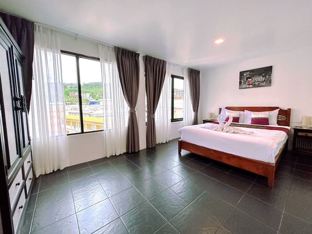 Premium Double Room, Pool Access