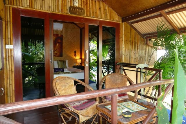 Deluxe Bungalow, 1 King Bed