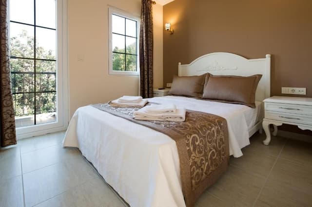 Double Room with Garden View
