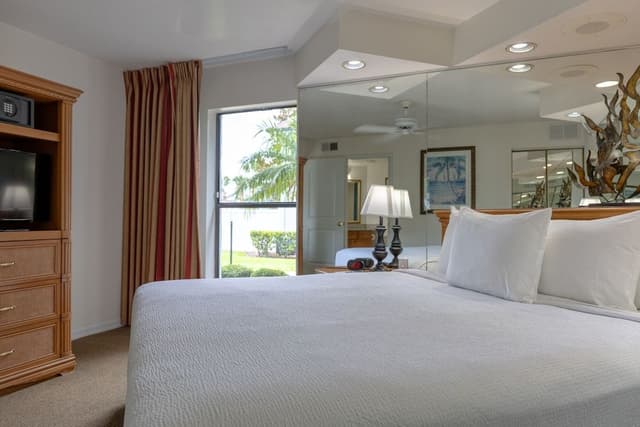 Deluxe Suite, 2 Bedrooms