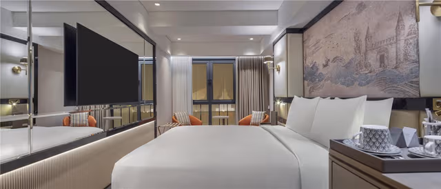 QUEEN DELUXE ROOM