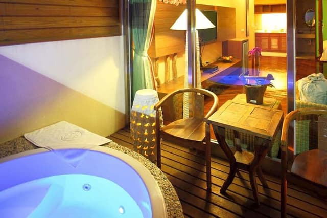 Two Bed Room Connecting