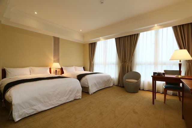Superior Quadruple Room, 2 Double Beds