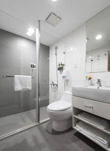 Superior Queen Room
