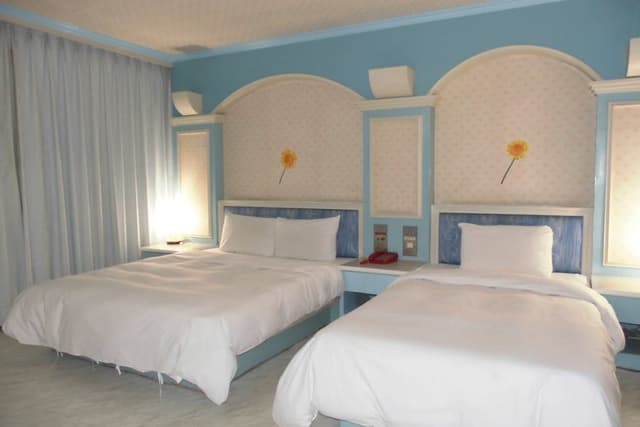 Triple Room