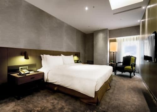 Standard Suite