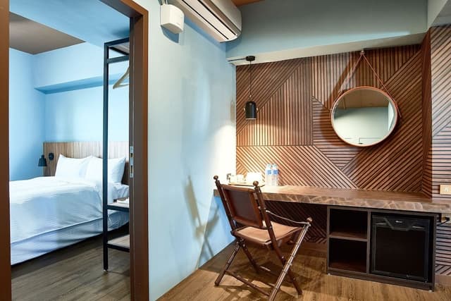 Deluxe Suite, 2 Bedrooms, Non Smoking, City View