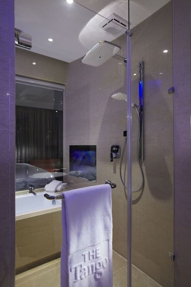 Wonderful Studio