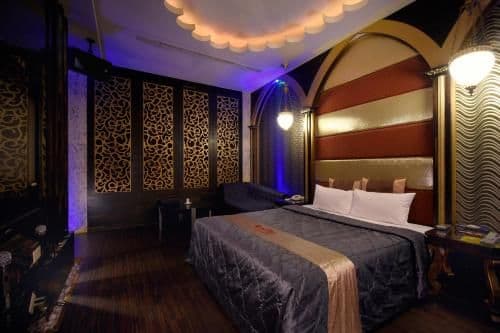 Deluxe Double Room with Bath (Check-in after 20:00)