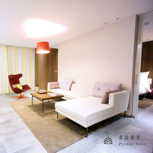 Premier Suite