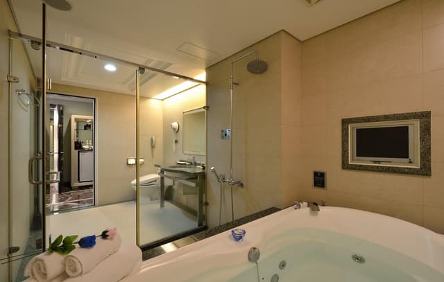 Executive Twin Room