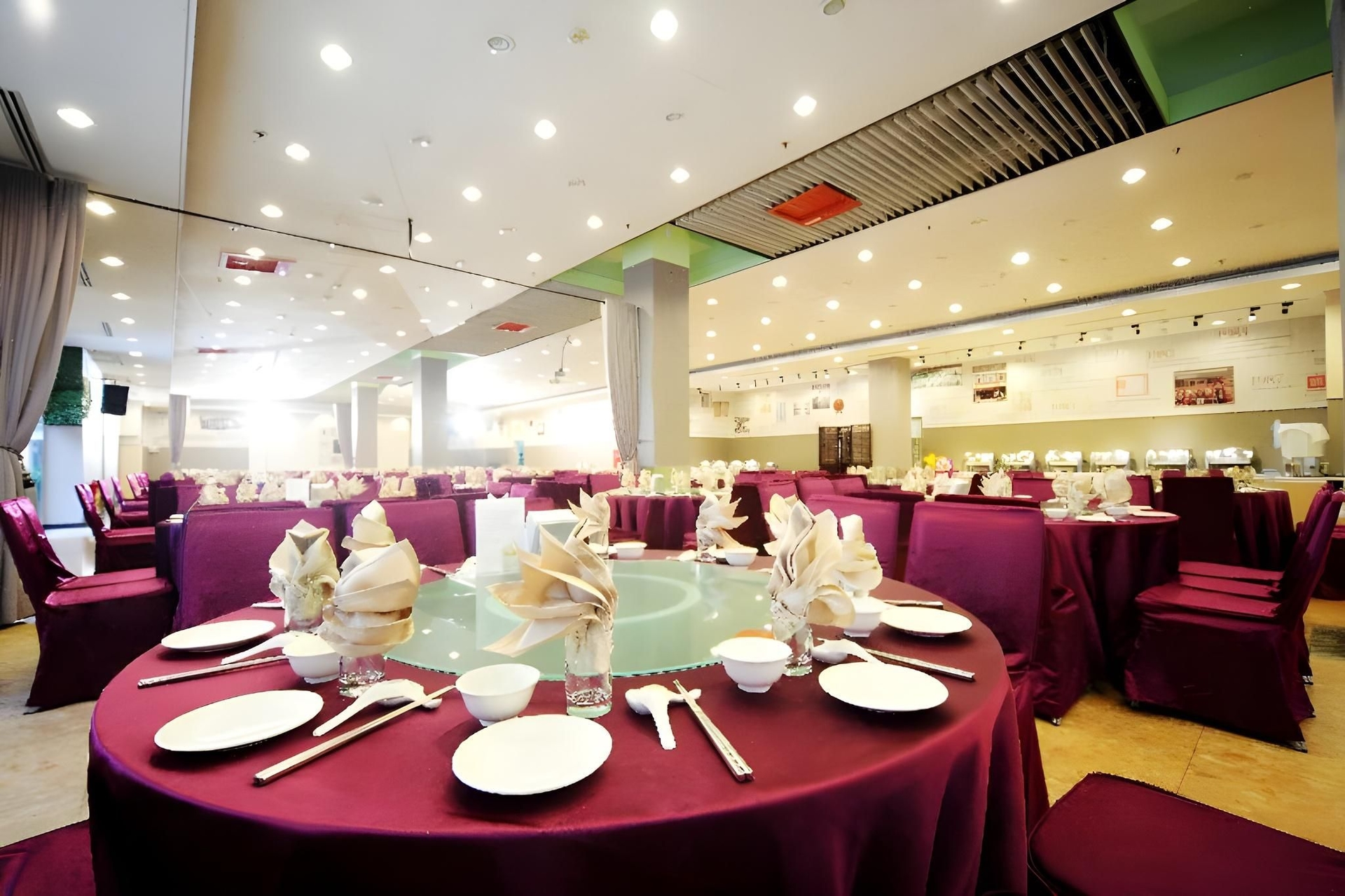 โรงแรมเมลโลว์ ฟิลด์ (Mellow Fields Hotel)2