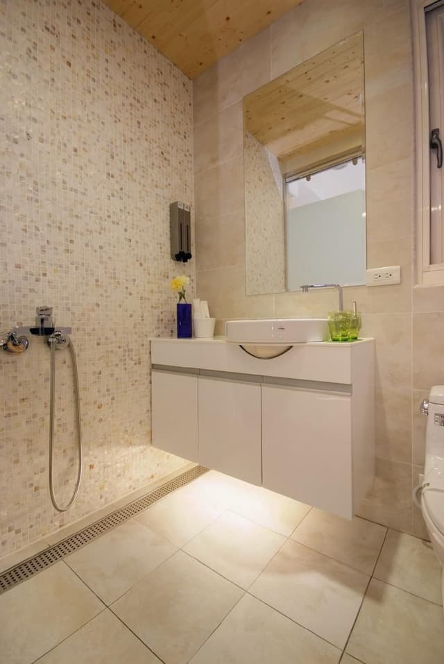 Run of House Eco Plan without Amenities