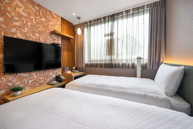 Deluxe Twin Room