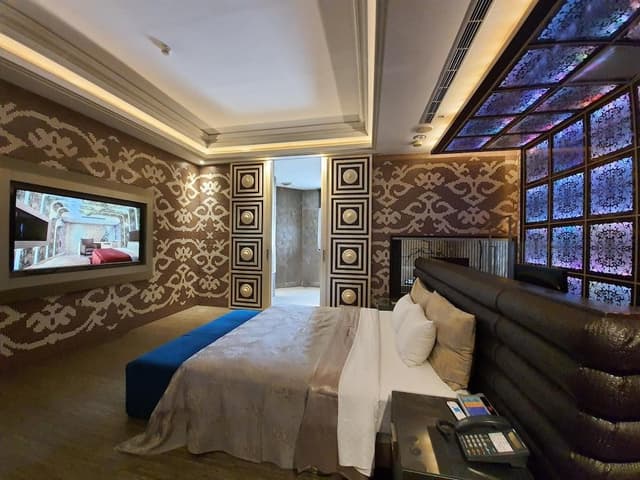 Deluxe Room (Check in after 18:00)