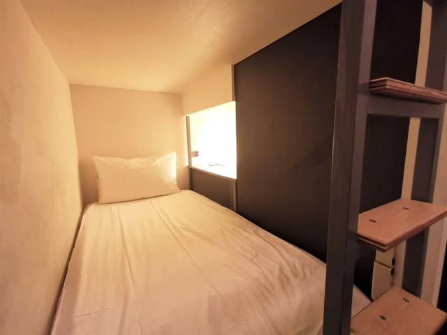 Room, Shared Bathroom (Bunk Bed)