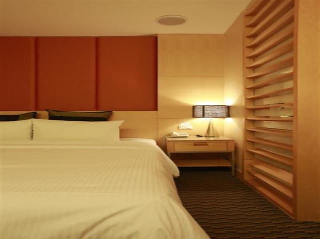 Exquisite Romantic Suite