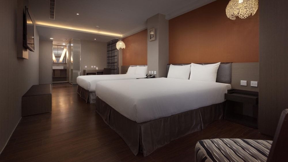 Fine Hotel1