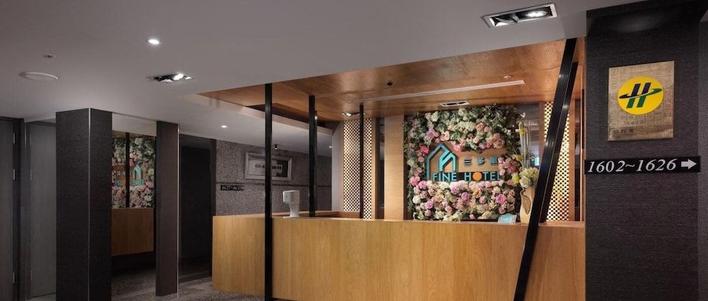 Fine Hotel 16F1