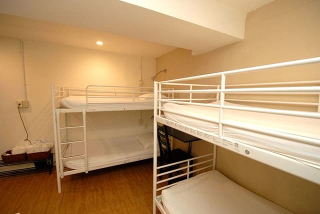 Family Suite, 1 Bedroom, No Windows