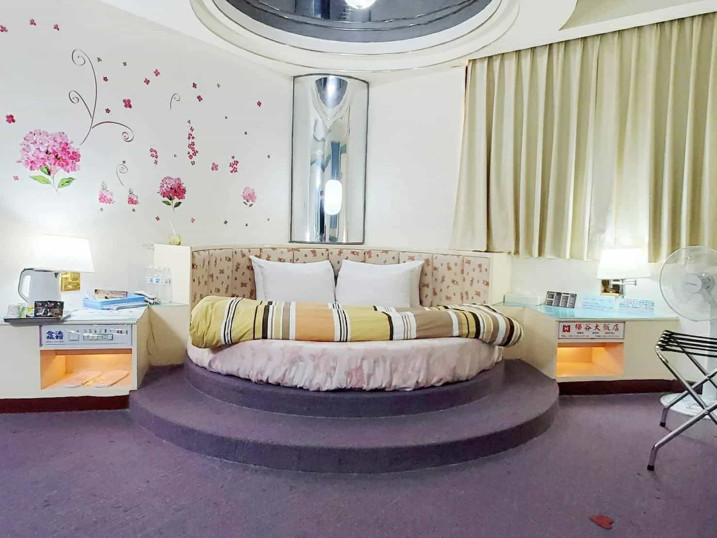 โรงแรมหัวขู โรงแรมหัวขู