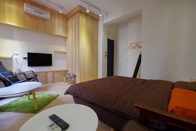 Unspecified Room Style With Private Bathroom