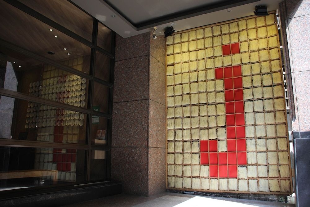 Hotel j Metropolis3