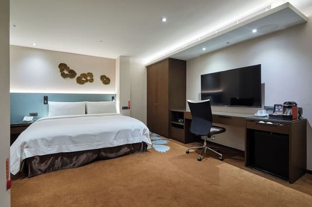 Standard Room, No Windows