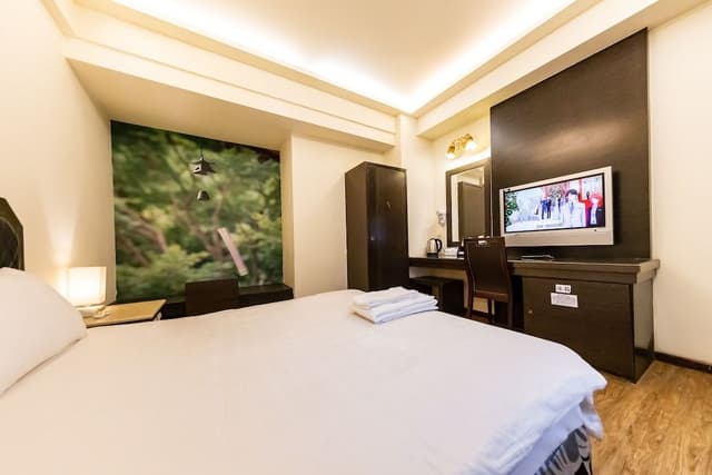 Economy Double Room, 1 Double Bed, Non Smoking, No Windows