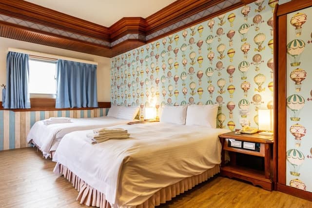 Deluxe Quadruple Room, Non Smoking, Bathtub