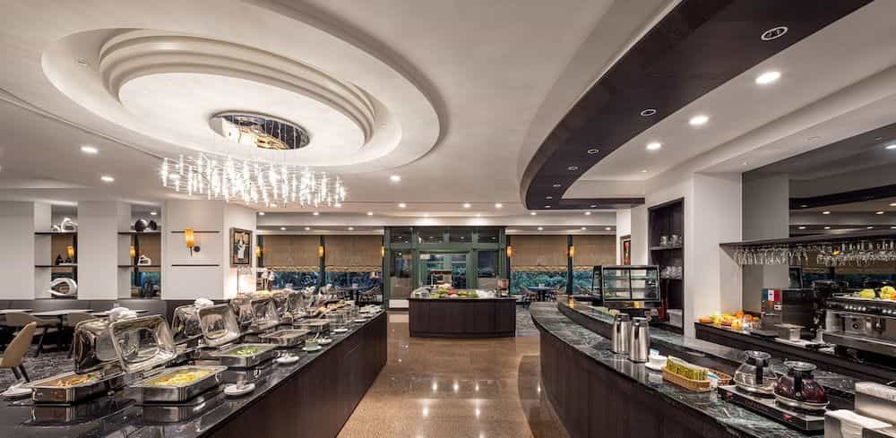 โรงแรมเลคชอร์ เมโทรโปลิส โรงแรมเลคชอร์ เมโทรโปลิส