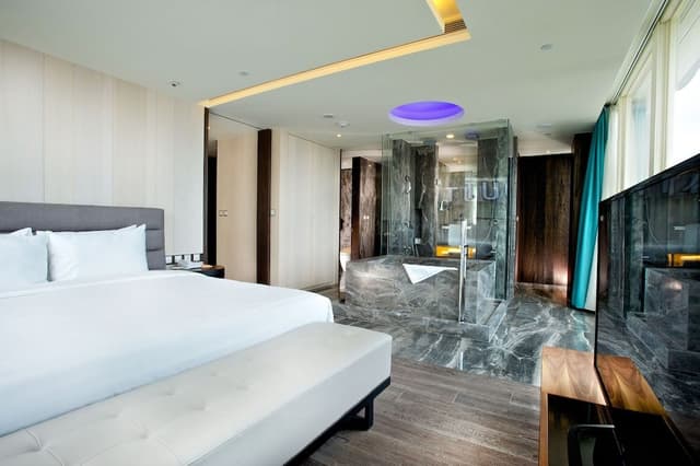 Suite