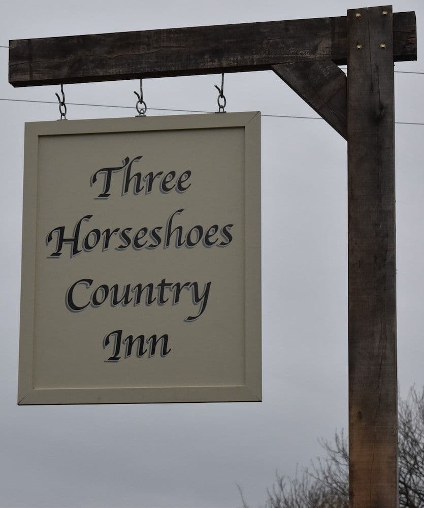 Three Horseshoes Three Horseshoes