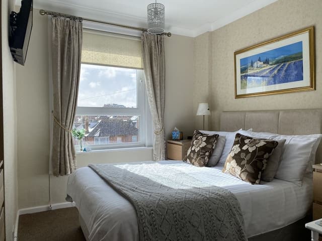 House (Whole House Rental - self-catering)