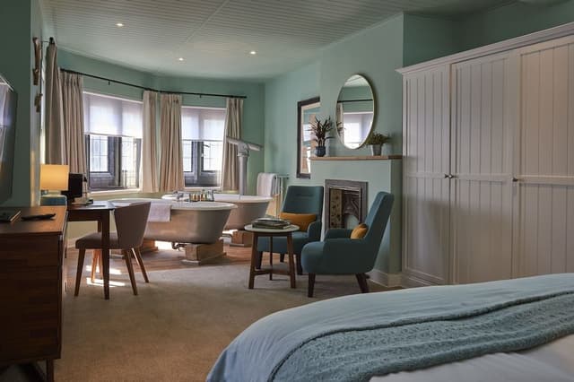 Seaview Suite