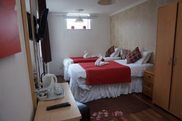 Twin Room, Ensuite