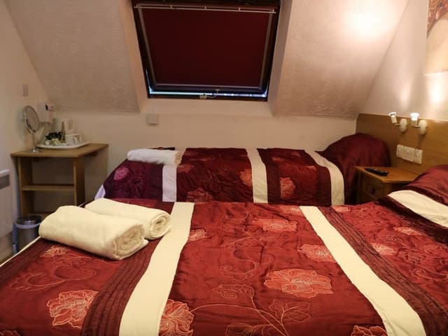 Family Triple Room, Ensuite
