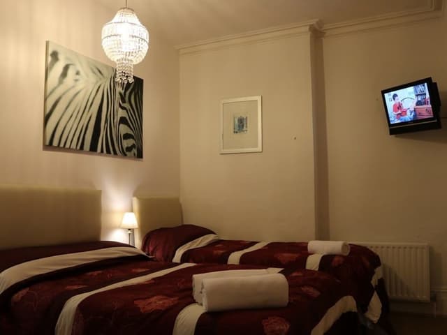 Family Triple Room, 1 Bedroom, Ensuite, Courtyard View