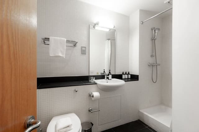 Standard Double Room, Ensuite
