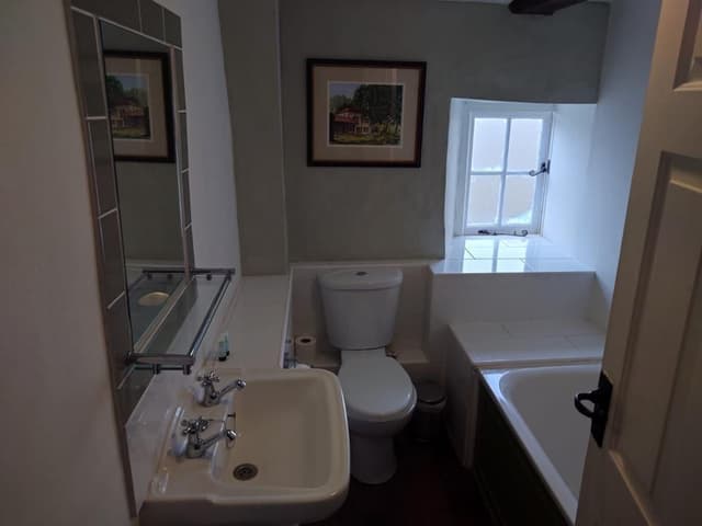 King-Superior-Private Bathroom-Street View