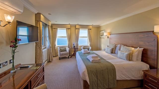 Deluxe Double or Twin Room, Sea View