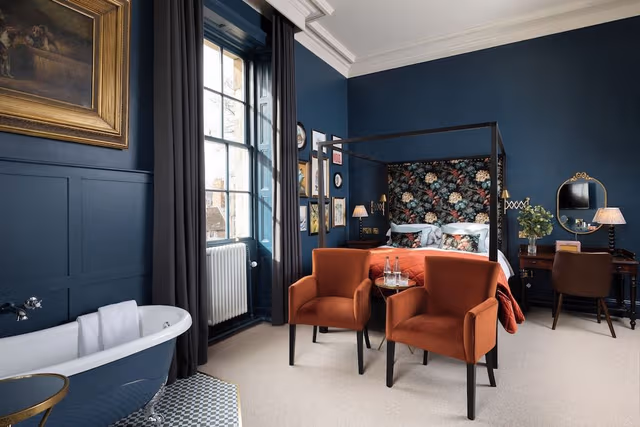 Luxury Collection Four Poster Room