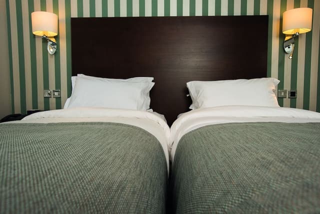 Signature Twin Room, 1 Bedroom