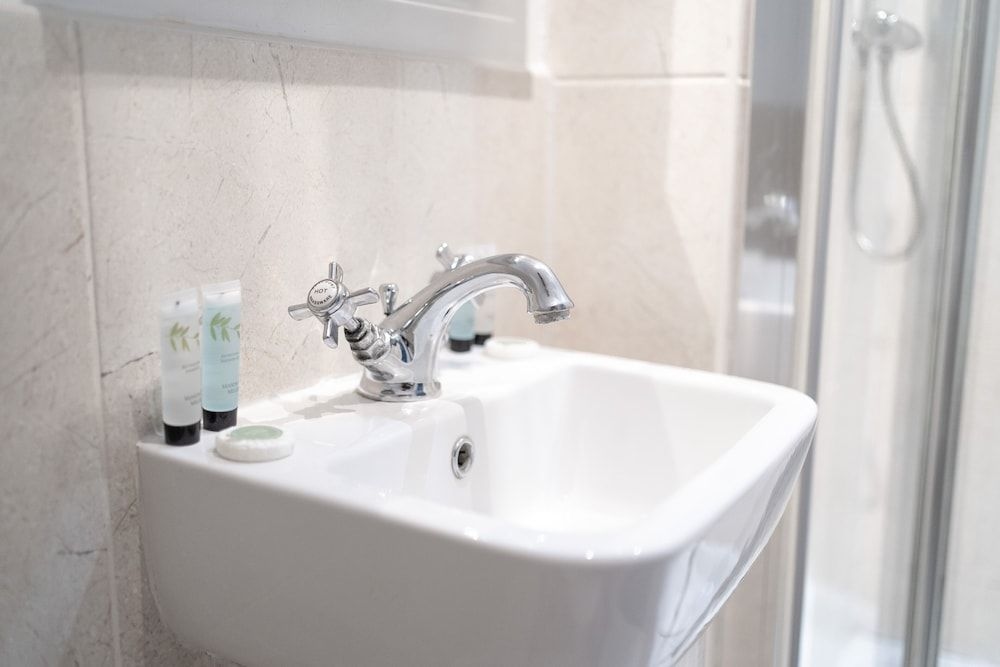 Sea Breeze Brighton1